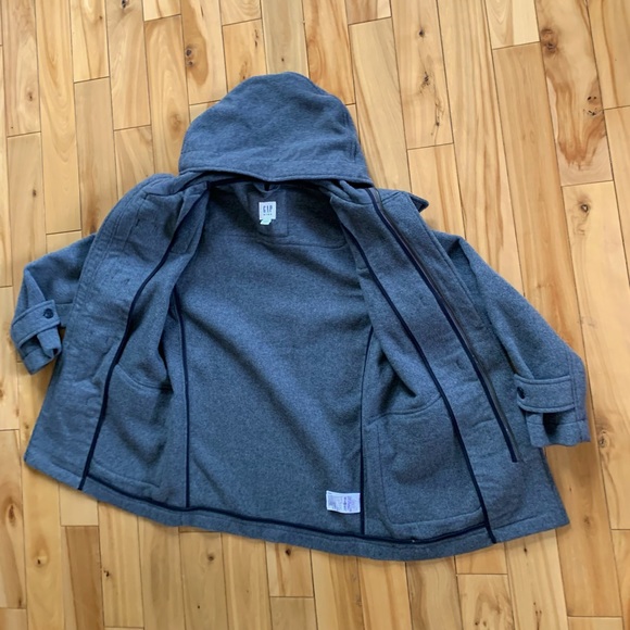 GAP Kids Boys Duffle Coat - Picture 3 of 6